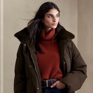 NWT BANANA REPUBLIC LOWRI LONG PUFFER COAT.  Size XL.  Roasted Cacao Brown.